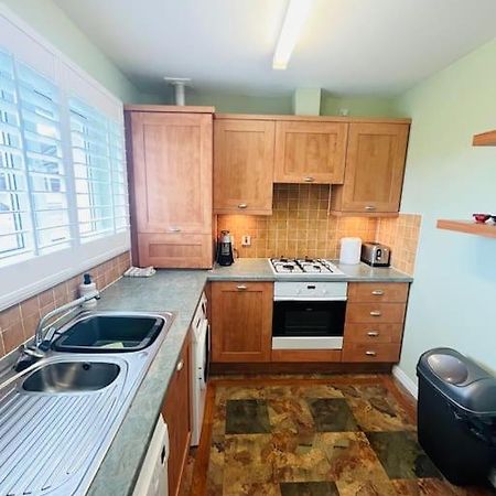 Lovely Entire 2 Bedroom Apartment Monifieth Exterior photo